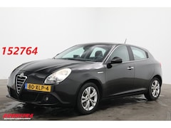 Alfa Romeo Giulietta - 1.4 T Distinctive 170 PK Bluetooth Clima Cruise PDC