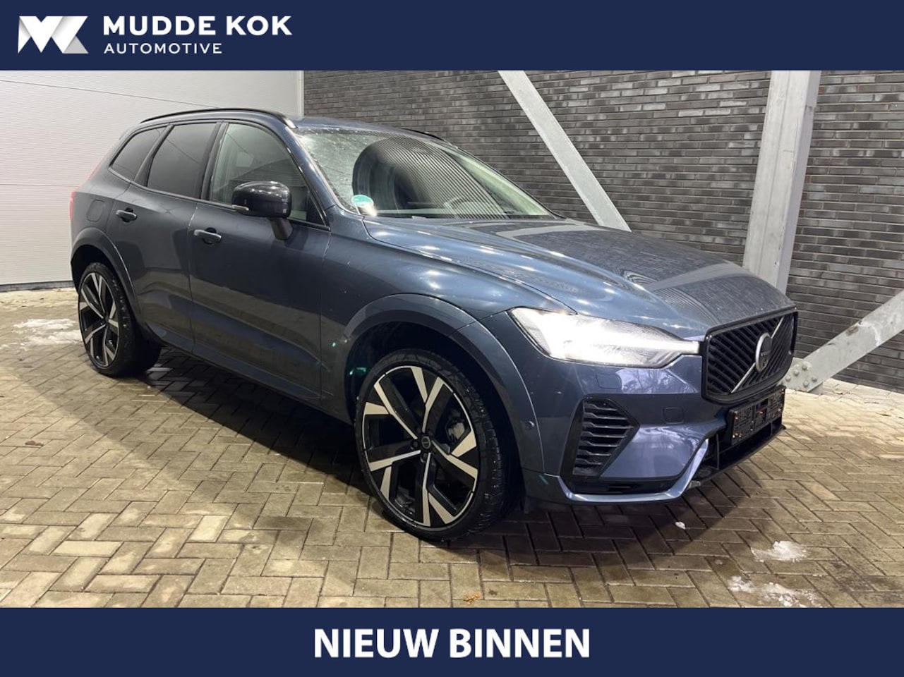 Volvo XC60 - T8 Plug-in hybrid Ultra Dark | FACELIFT | Luchtvering | Bowers&Wilkins | 22 Inch | Massage - AutoWereld.nl