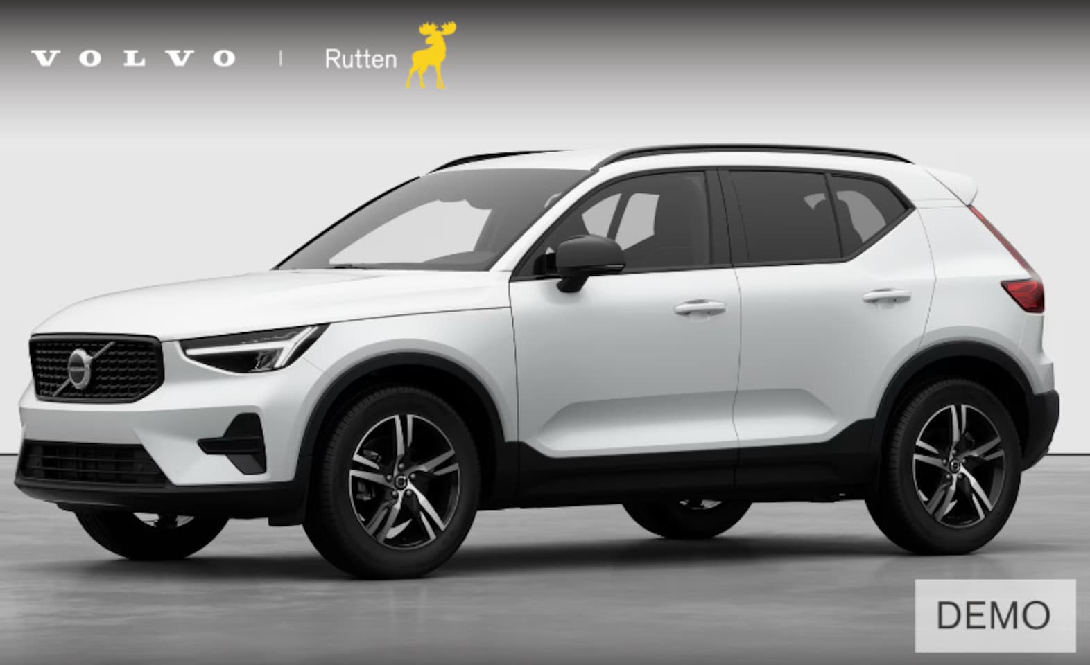 Volvo XC40 - B4 211PK Automaat Plus Dark - AutoWereld.nl