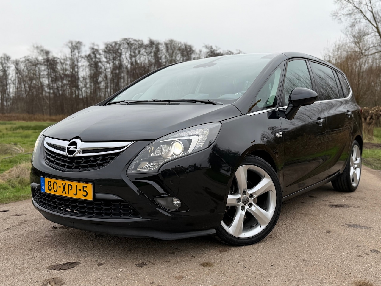 Opel Zafira Tourer - 1.4 Cosmo / Automaat / Navigatie / Leder / Stoelverwarming / Perfect onderhouden / Panorma - AutoWereld.nl