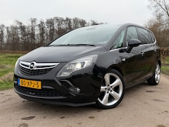 Opel Zafira Tourer - 1.4 Cosmo / Automaat / Navigatie / Leder / Stoelverwarming / Perfect onderhouden / Panorma