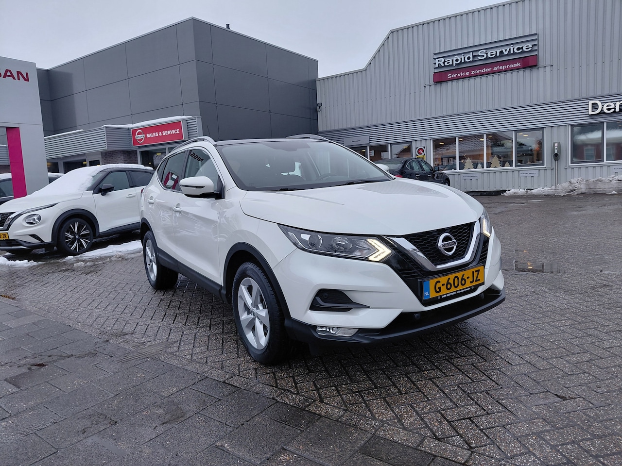 Nissan Qashqai - 1.3 DIG-T 140 Acenta Dakrail,Panodak - AutoWereld.nl