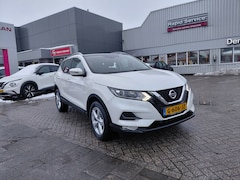 Nissan Qashqai - 1.3 DIG-T 140 Acenta Dakrail, Panodak