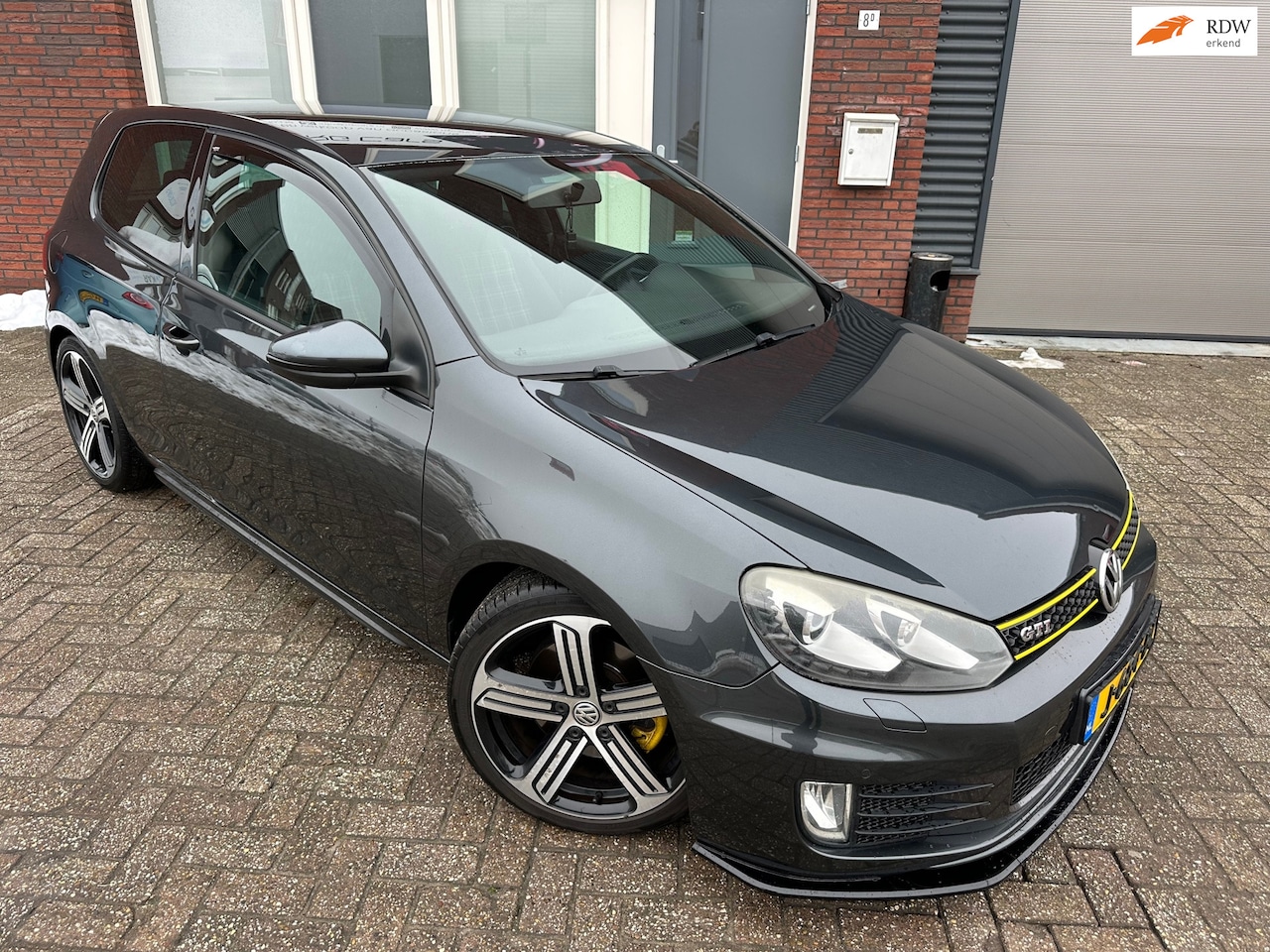 Volkswagen Golf - 2.0 GTI / DSG / Clima / Cruise / Stoelverwarming - AutoWereld.nl