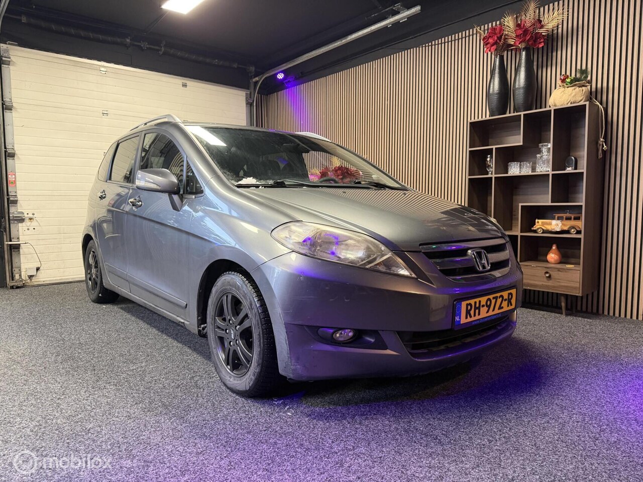 Honda FR-V - 1.8i Comfort 1.8i Comfort - AutoWereld.nl