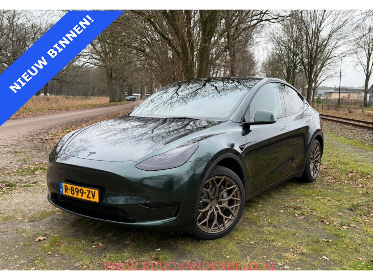 Tesla Model Y - RWD LFP 60KWH 96%SOH BRITISH RACING GREEN + 20 INCH !! AUTOPILOT / TREKHAAK - AutoWereld.nl