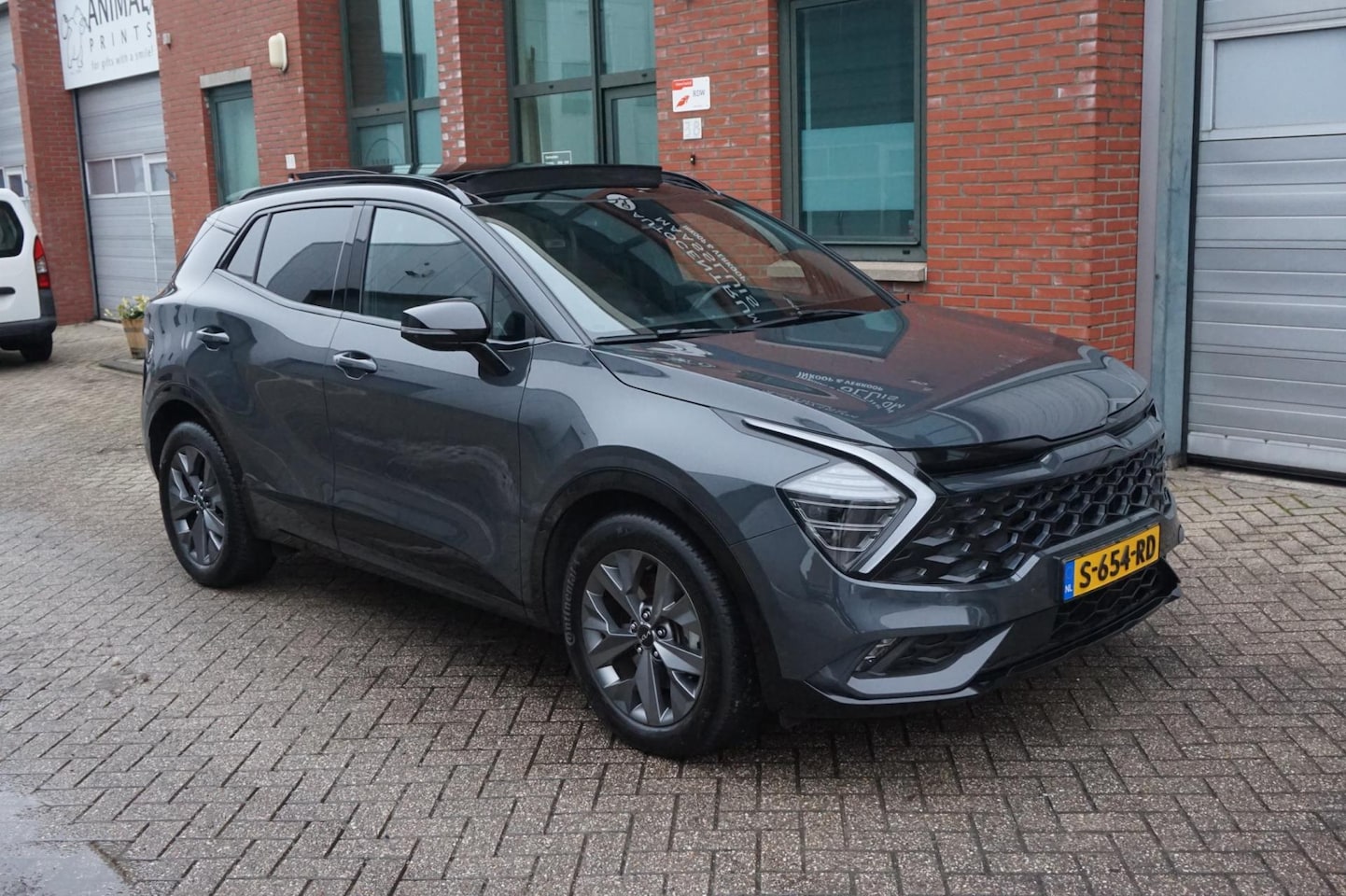 Kia Sportage - 1.6 T-GDi Hybrid GT-Line Pano, Led, 2023 ! - AutoWereld.nl