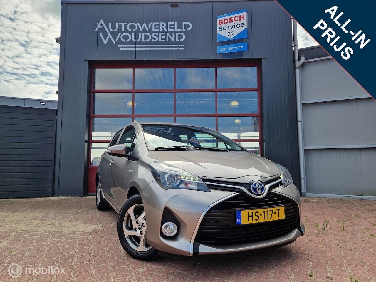 Toyota Yaris - 1.5 Hybrid Lease 12MND BOVAG GAR | CRUISE | NAVI | AIRCO | CAMERA | BLUETOOTH | LMV - AutoWereld.nl