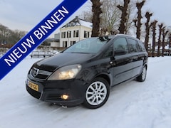 Opel Zafira - 1.8 Temptation Automaat 7 Persoons Airco Cruisecontrol Lm Velgen Trekhaak