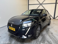 Peugeot e-208 - EV Allure 50 kWh SOH 91%. 4X op voorraad