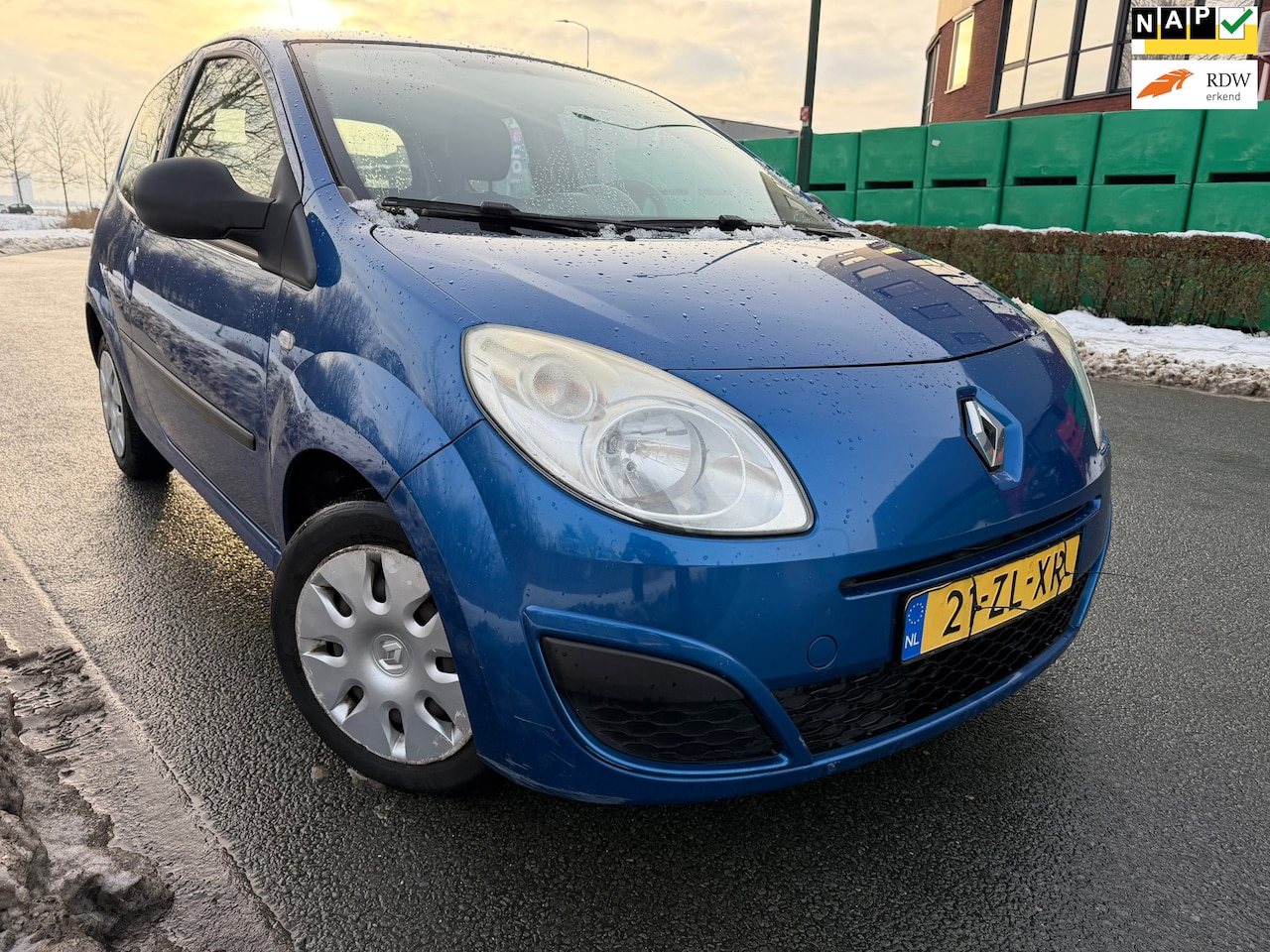 Renault Twingo - 1.2-16V Authentique BJ 2008 AIRCO,STUURBEK,ELEC RAMEN,ZEER NETJES !!! - AutoWereld.nl