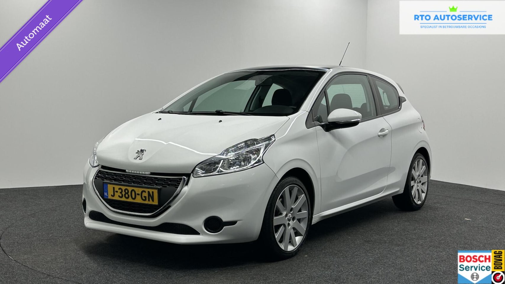Peugeot 208 - 1.2 e-VTi Active PANO LM CRUISE NAVI AUTOMAAT. - AutoWereld.nl