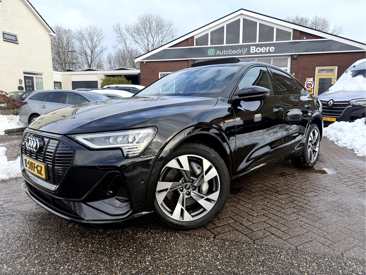 Audi e-tron Sportback - 55 quattro S edition Panoramadak, Camera, B&O - AutoWereld.nl