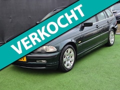 BMW 3-serie Touring - 320i LEDER AUTOMAAT NAP