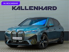 BMW iX - xDrive40 - Sportpakket - Pano - Harman Kardon - Stoelventilatie - Driving Ass Prof