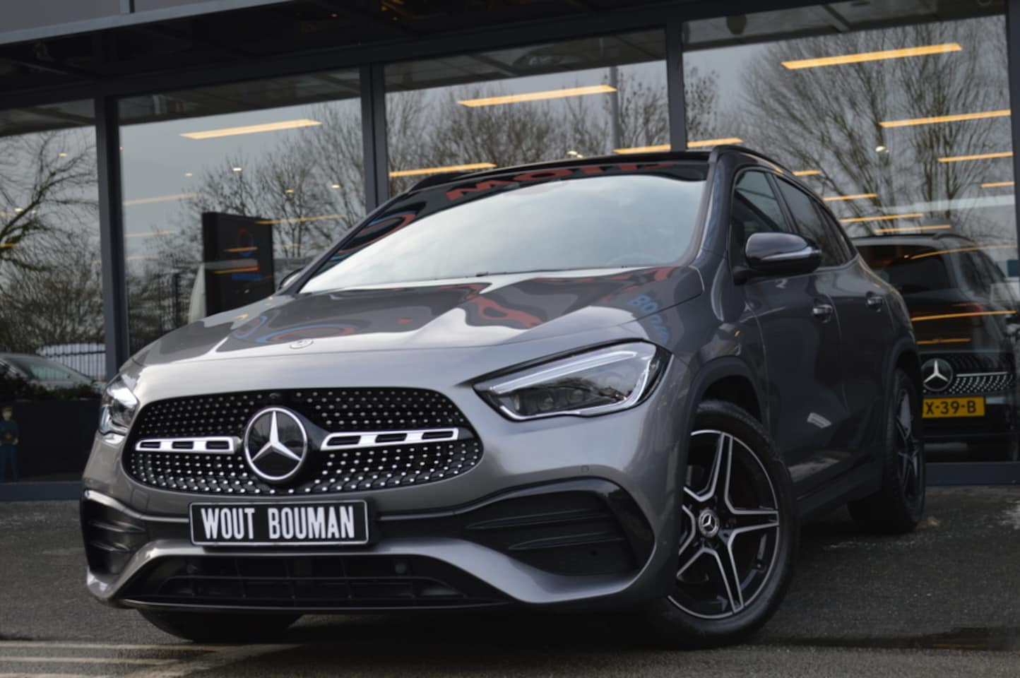 Mercedes-Benz GLA-Klasse - 200 AMG Led Panorama Memory Camera Keyless Augmented Afn.trekh Pdc - AutoWereld.nl