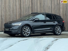 Skoda Enyaq iV - 60 Sportline / Panoramadak / Trekhaak / LED