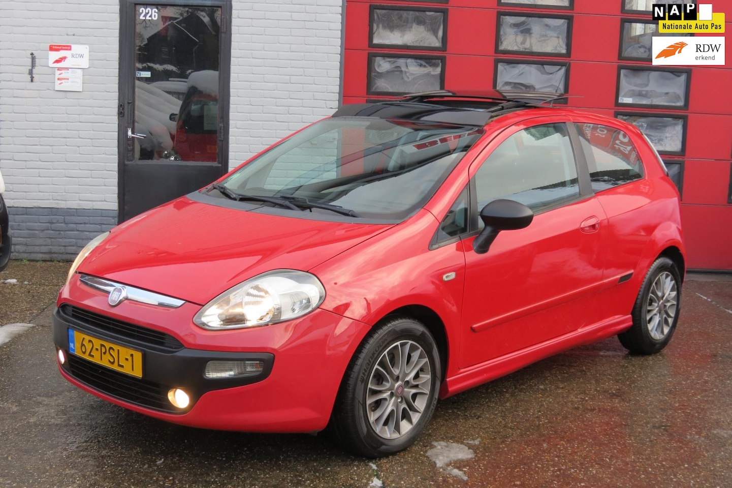 Fiat Punto Evo - 1.3 M-Jet Dynamic 1.3 M-Jet Dynamic , DIESEL , 139.000 KM - AutoWereld.nl