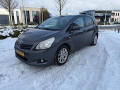 Toyota Verso - 1.8 VVT-i Dynamic Business cruise control airco trekhaak camera