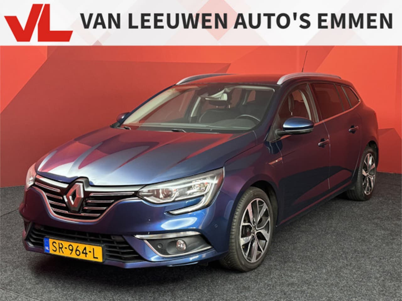 Renault Mégane Estate - 1.5 dCi Bose | Automaat | Half Leder | Cruise - AutoWereld.nl