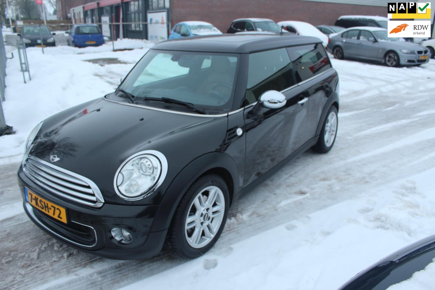 MINI Clubman - Mini 1.6 One Chili automaat, stoel verw, pano - AutoWereld.nl