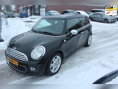 MINI Clubman - 1.6 One Chili automaat, stoel verw, pano