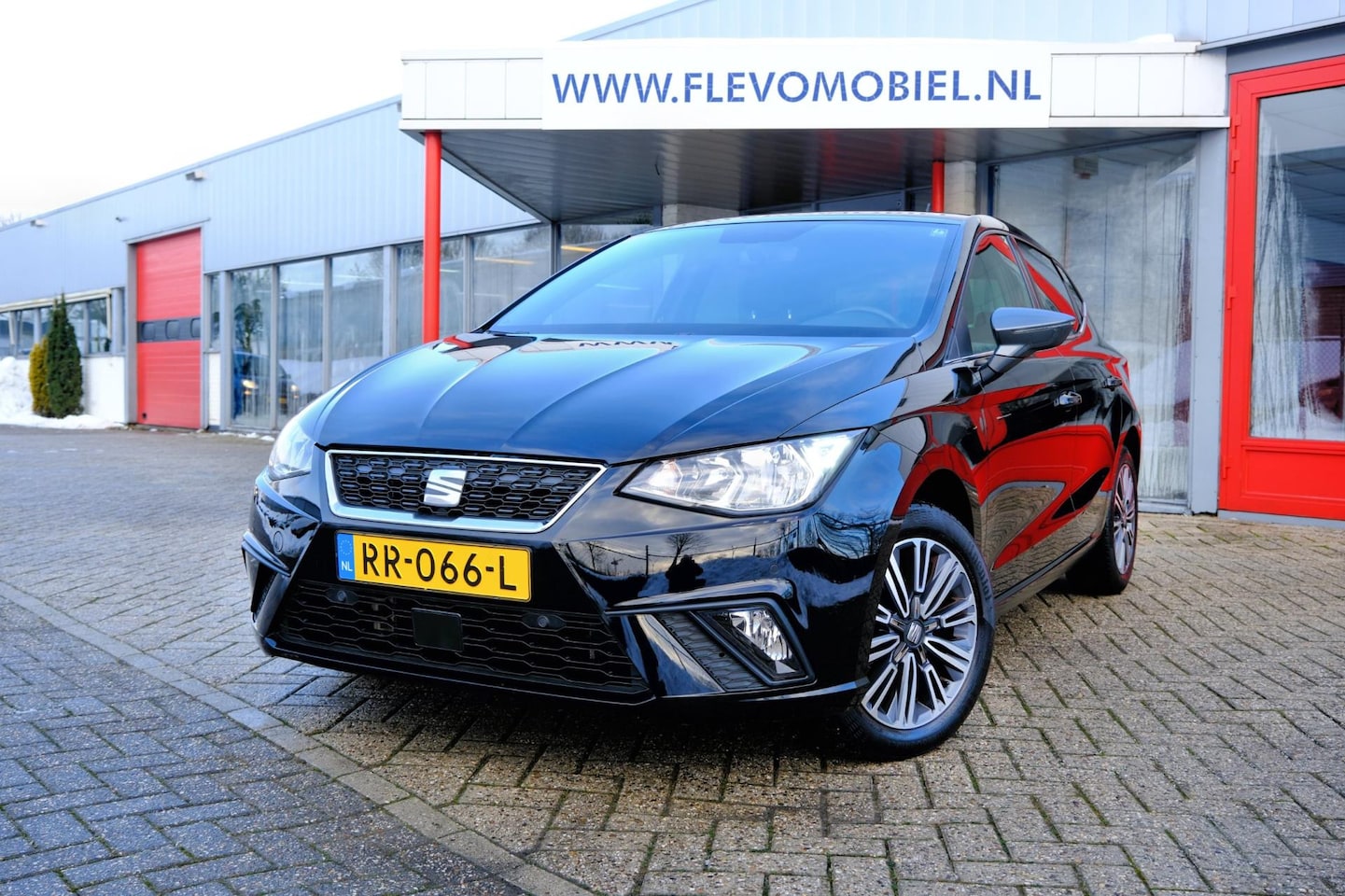 SEAT Ibiza - 1.0 TSI Excellence Limited Edition Clima|1e Eig|LMV|PDC - AutoWereld.nl