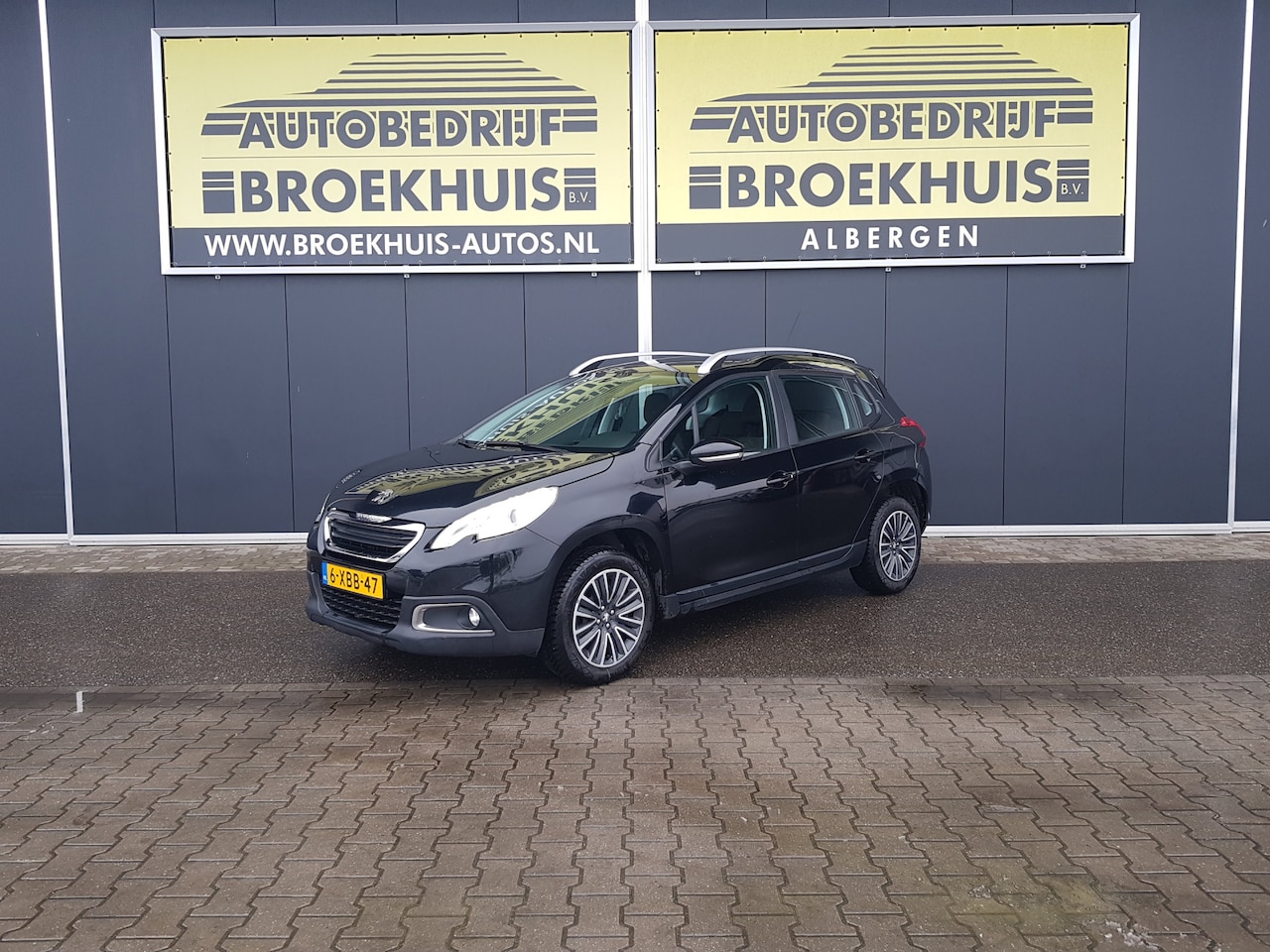 Peugeot 2008 - 1.2 VTi Active Pack Premium Automatic - AutoWereld.nl