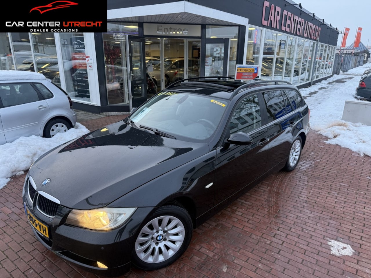 BMW 3-serie Touring - 318i panoramadak airco 6 versnellingen - AutoWereld.nl