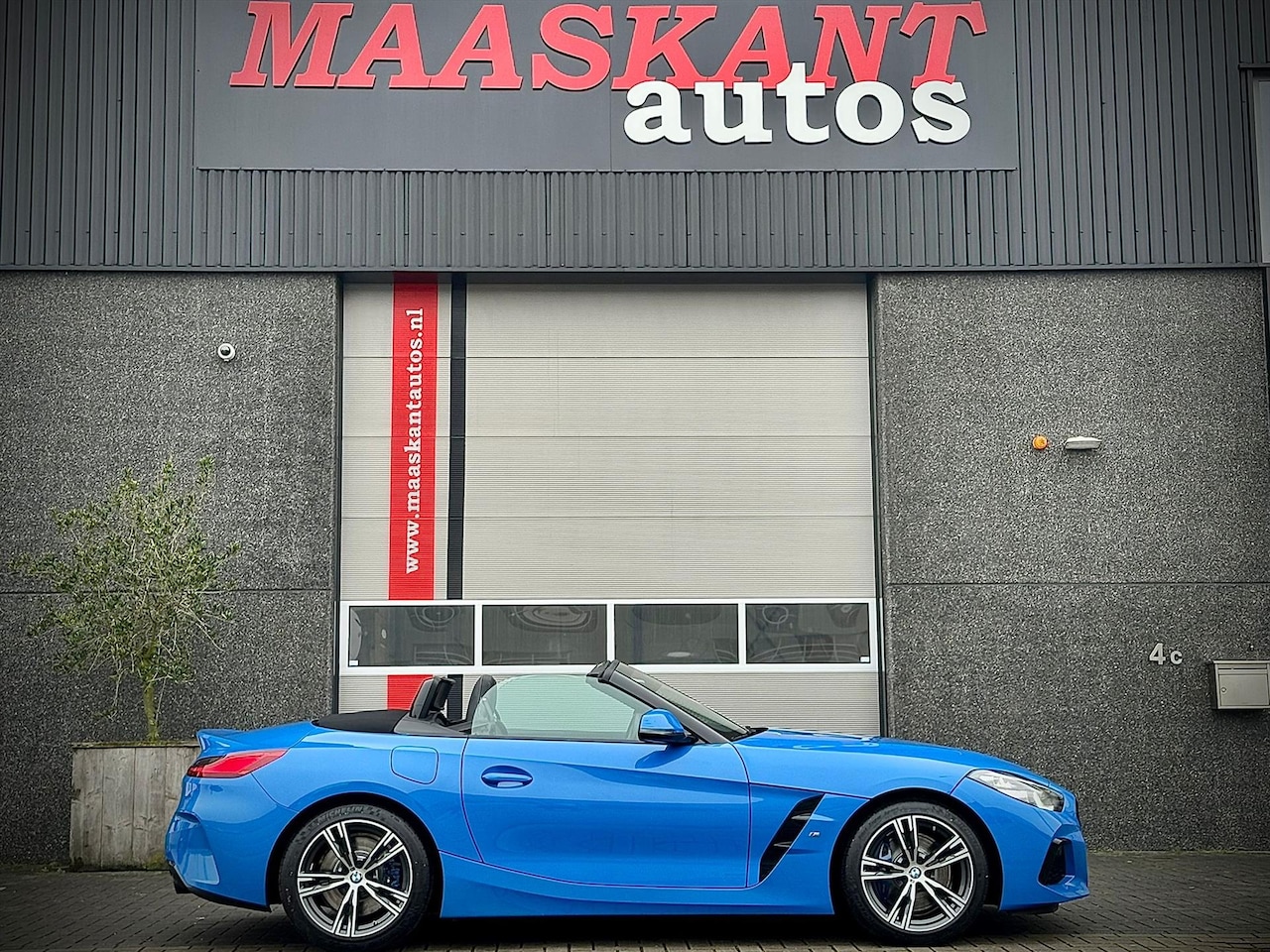 BMW Z4 Roadster - (g29) Sdrive30i / M-sport / Misano blue / Style 770 wheels! - AutoWereld.nl