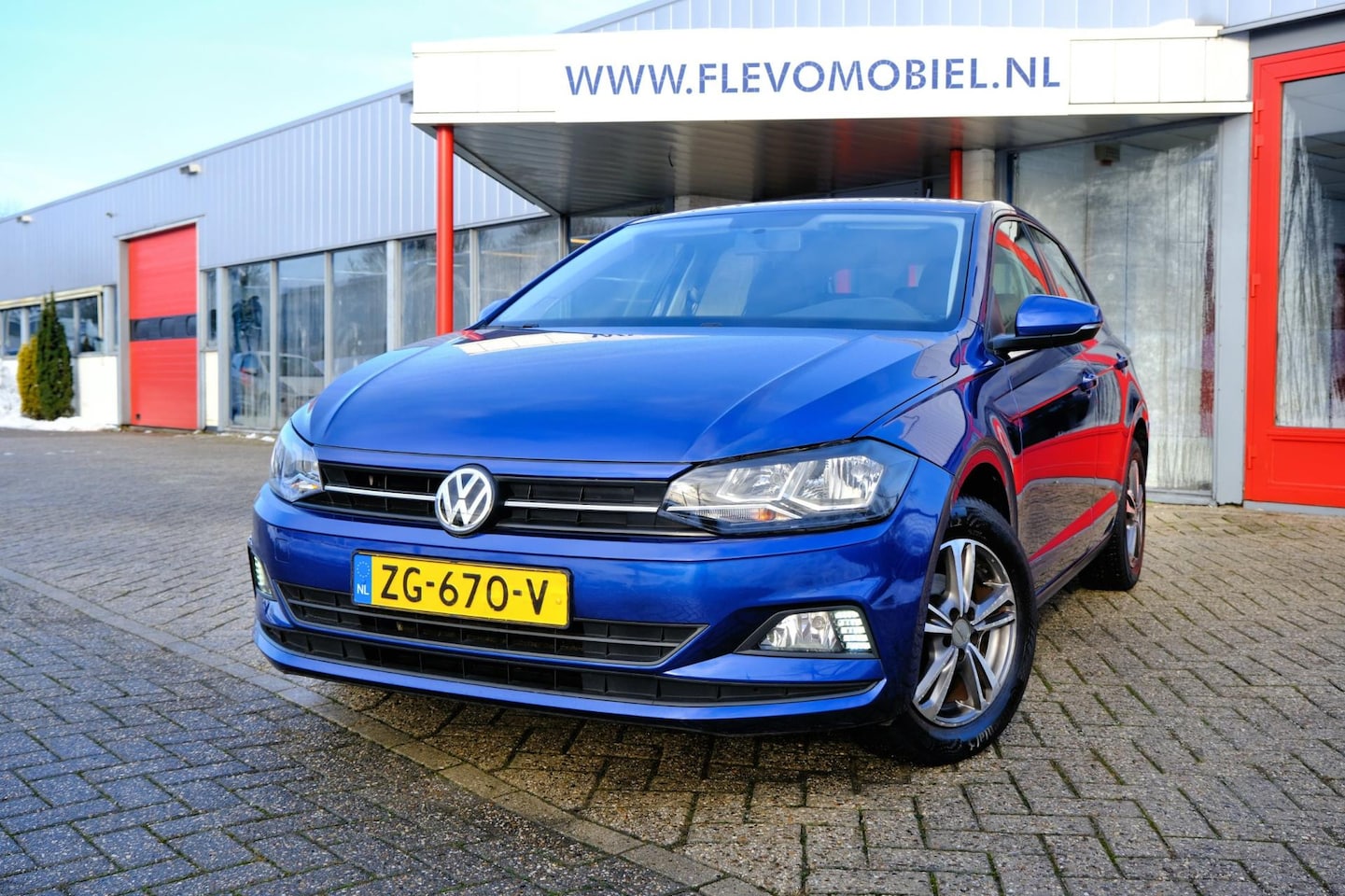 Volkswagen Polo - 1.0 MPI Comfortline 5-drs Clima|Apple CarPlay|LMV - AutoWereld.nl