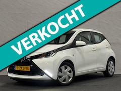 Toyota Aygo - 1.0 VVT-i x-play - Cruisecontrol - Airco - Camera