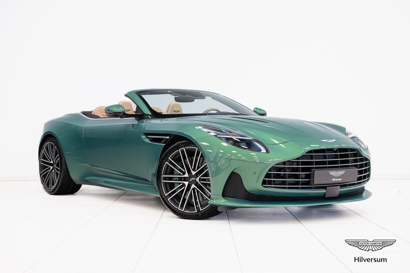 Aston Martin DB12 Volante - 25MY Incl. BPM - AutoWereld.nl