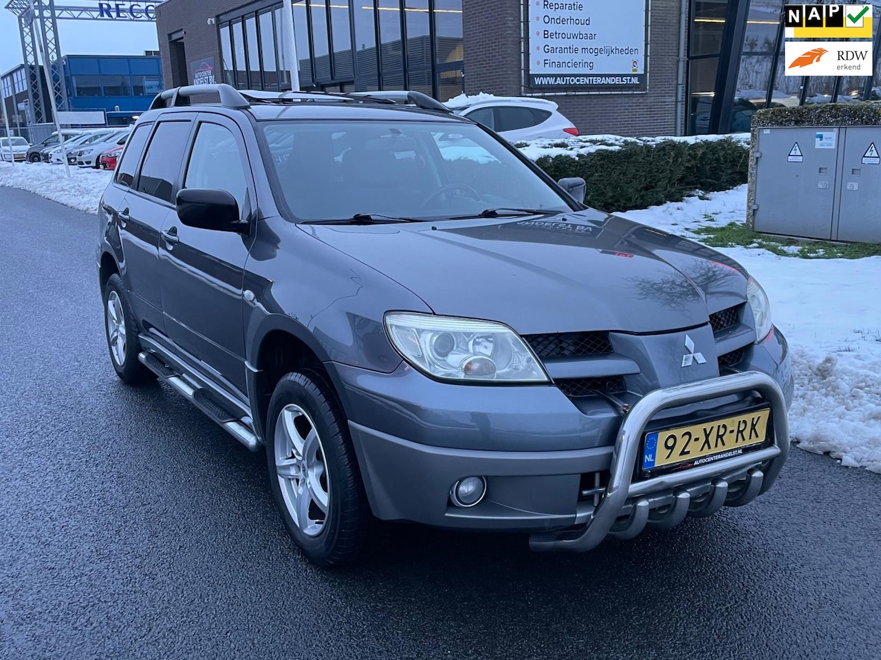 Mitsubishi Outlander Sport - 2.0 Invite+, Trekhaak, Schuifdak, Pdc, Climate control, Bluetooth, Geen import, Nap! - AutoWereld.nl
