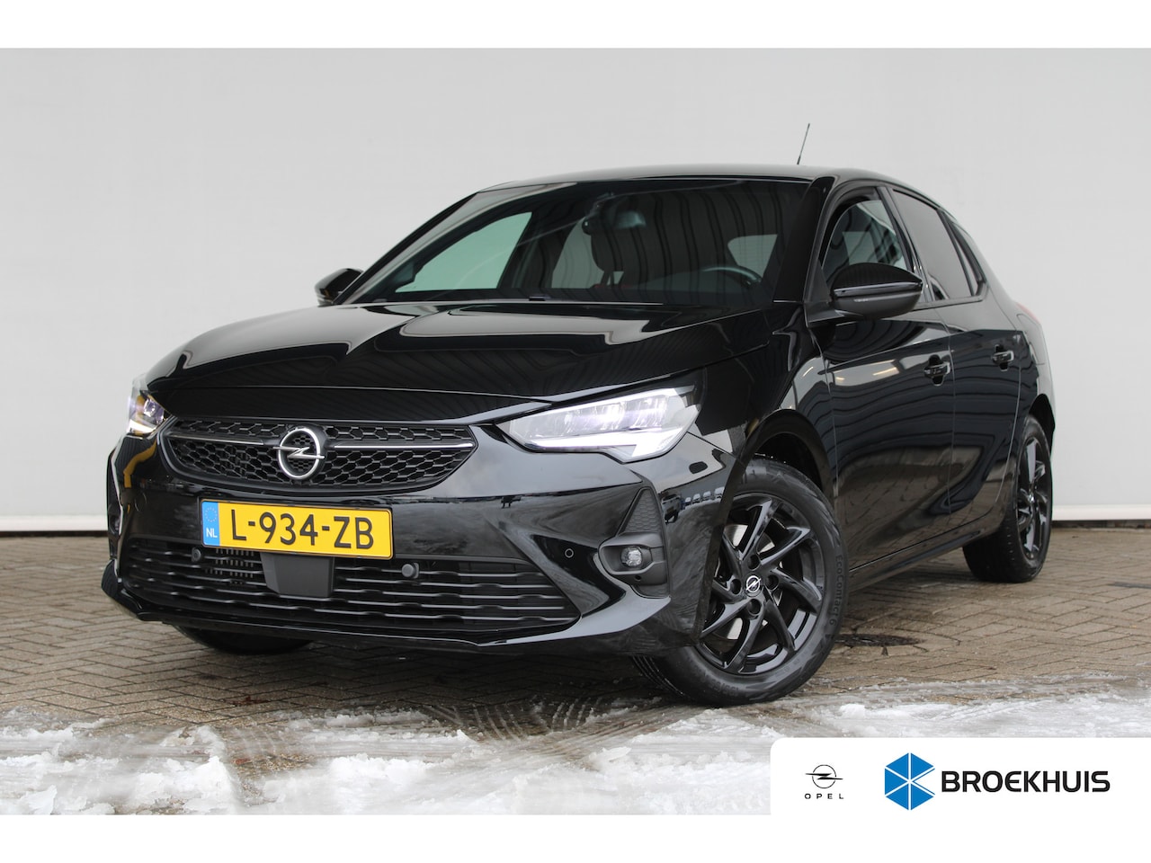 Opel Corsa - 1.2 GS Line | Afneembare trekhaak | Groot scherm | Achteruitrijcamera | Draadloze Telefoon - AutoWereld.nl
