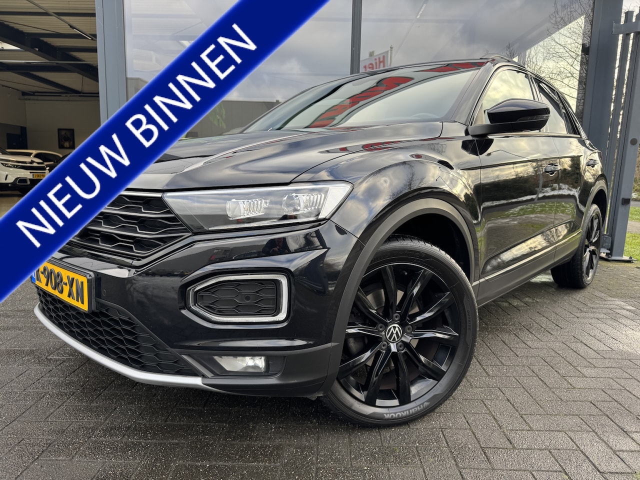 Volkswagen T-Roc - 1.5 TSI Sport Automaat - AutoWereld.nl