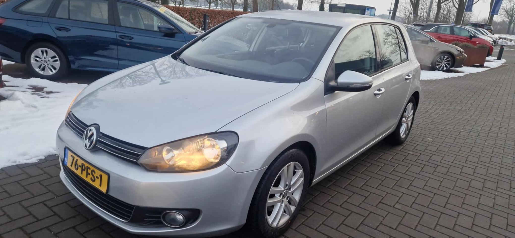 Volkswagen Golf - 1.6 TDI Highline BlueMotion 1.6 TDI Highline BlueMotion - AutoWereld.nl