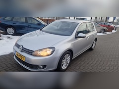 Volkswagen Golf - 1.6 TDI Highline BlueMotion