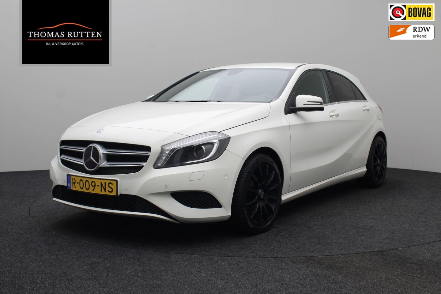 Mercedes-Benz A-klasse - 180 Prestige 2013 | Xenon | Verwarmde Voorstoelen | Navigatie | Airco | Cruise Control | B - AutoWereld.nl