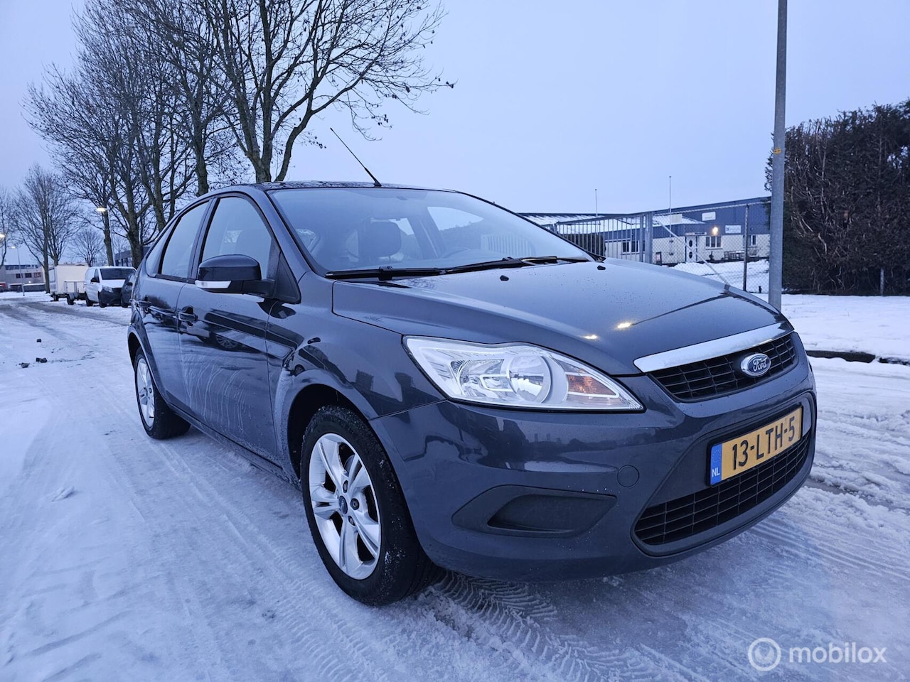Ford Focus - 1.4 Cool & Sound Airco Cruise Eerst Eige - AutoWereld.nl