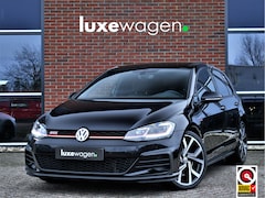 Volkswagen Golf - 2.0 TSI GTI Performance Pano ACC 19inch Keyless Alcantara