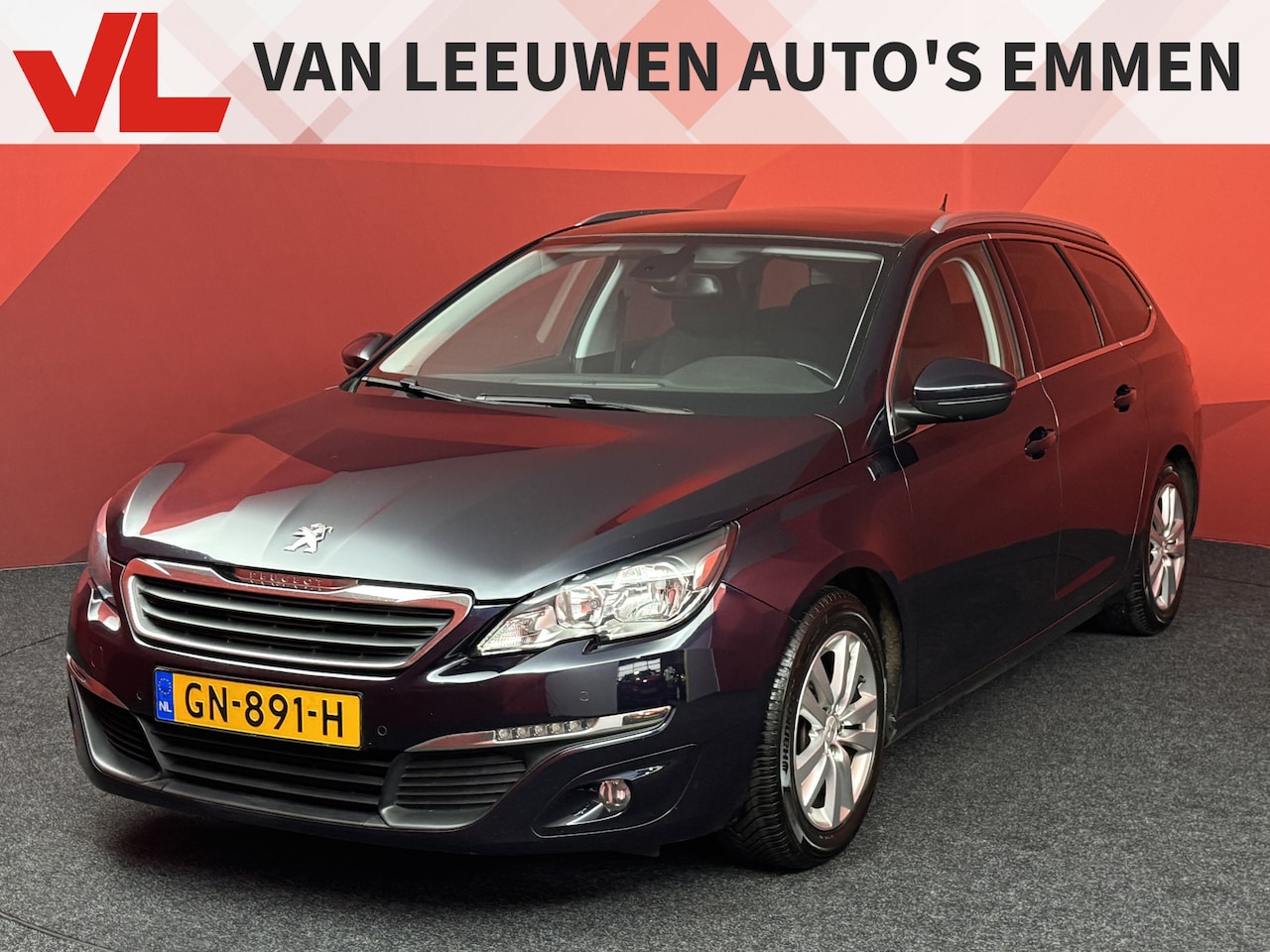 Peugeot 308 SW - 1.2 PureTech Blue Lease Executive | Navi | Cruise | Trekhaak - AutoWereld.nl
