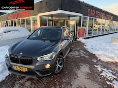 BMW X1 - xDrive20i High Exec. airco Carplay automaat 4wiel drive