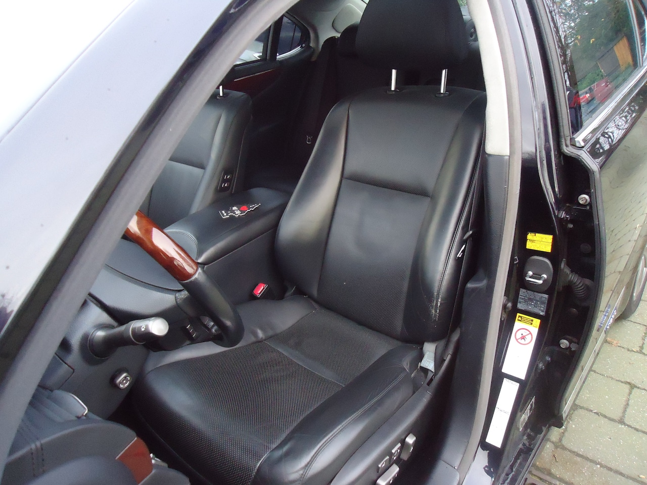 Lexus LS - 600h President de meest volle uitvoering