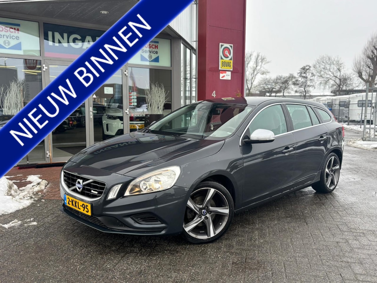 Volvo V60 - 1.6 T3 R-Design 1.6 T3 R-Design - AutoWereld.nl