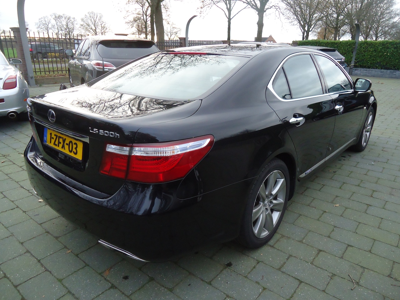Lexus LS - 600h President de meest volle uitvoering