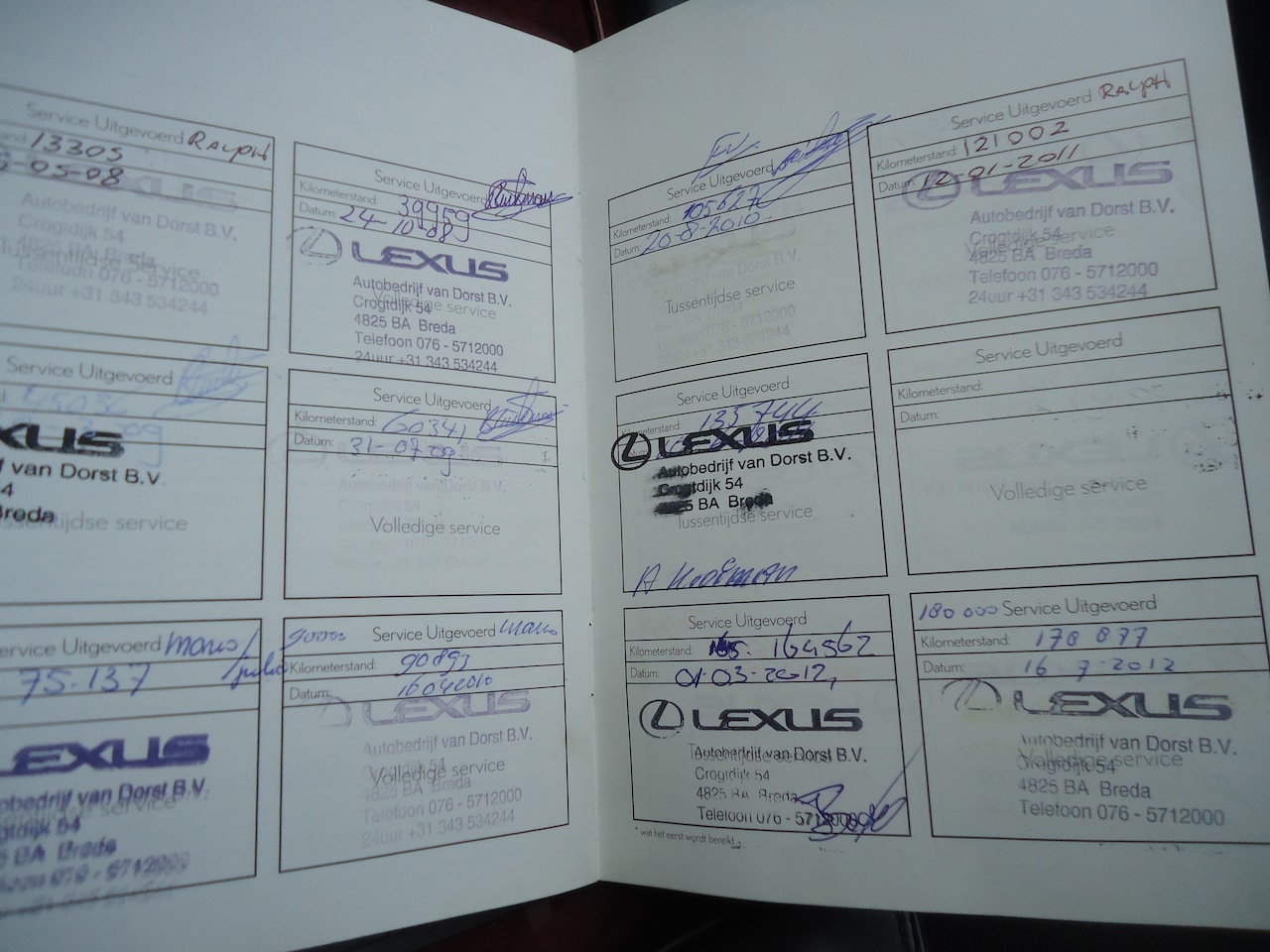 Lexus LS - 600h President de meest volle uitvoering