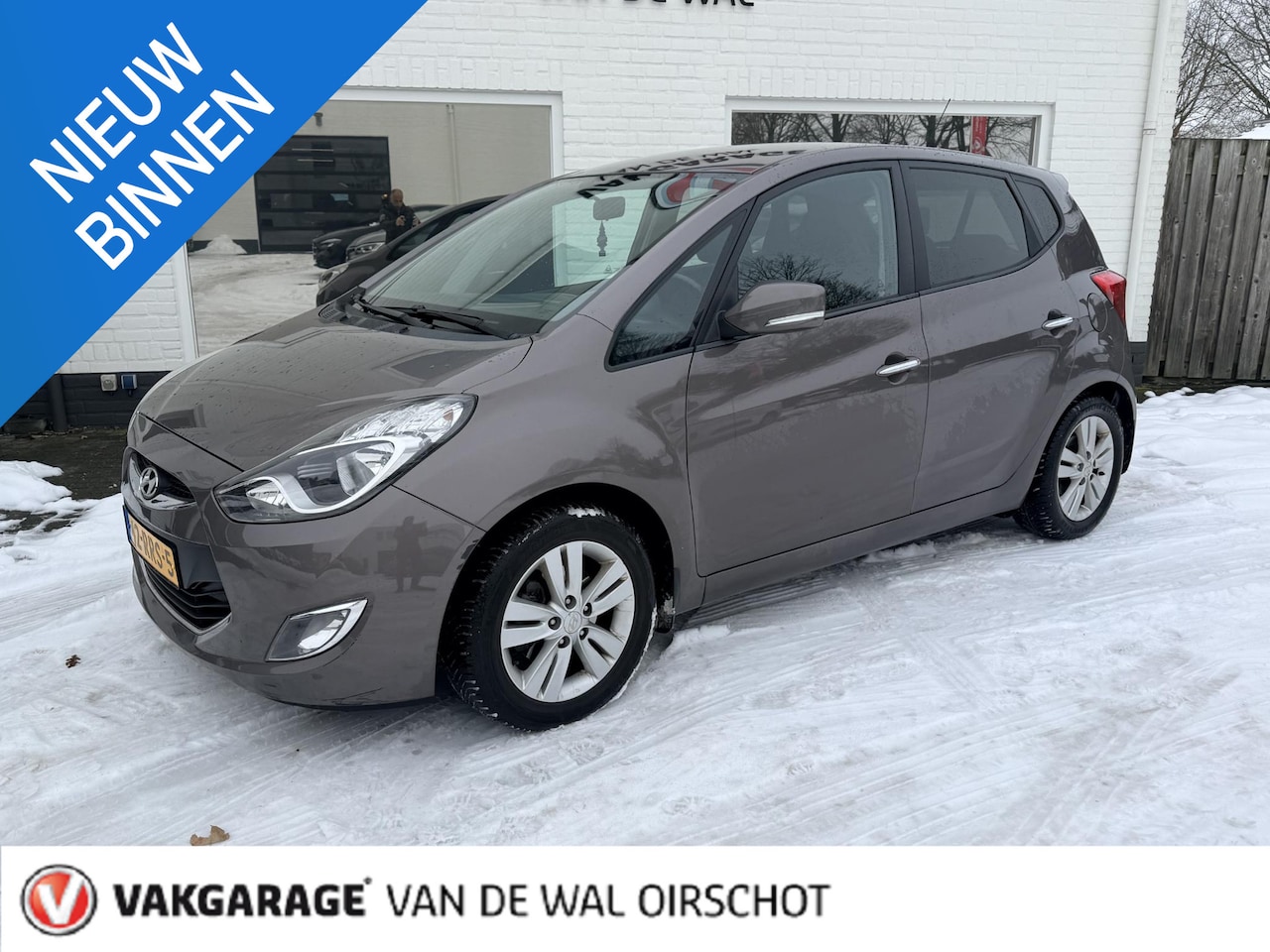 Hyundai ix20 - 1.6i i-Vision | Wordt gepoetst | Origineel Nederlands | Automaat | Trekhaak | Hoge instap - AutoWereld.nl