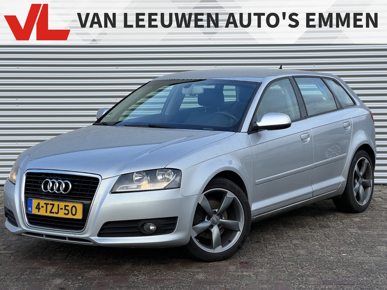 Audi A3 Sportback - 1.4 TFSI Ambition Advance | Cruise control | Electronic climate controle | Voorstoelen ver - AutoWereld.nl