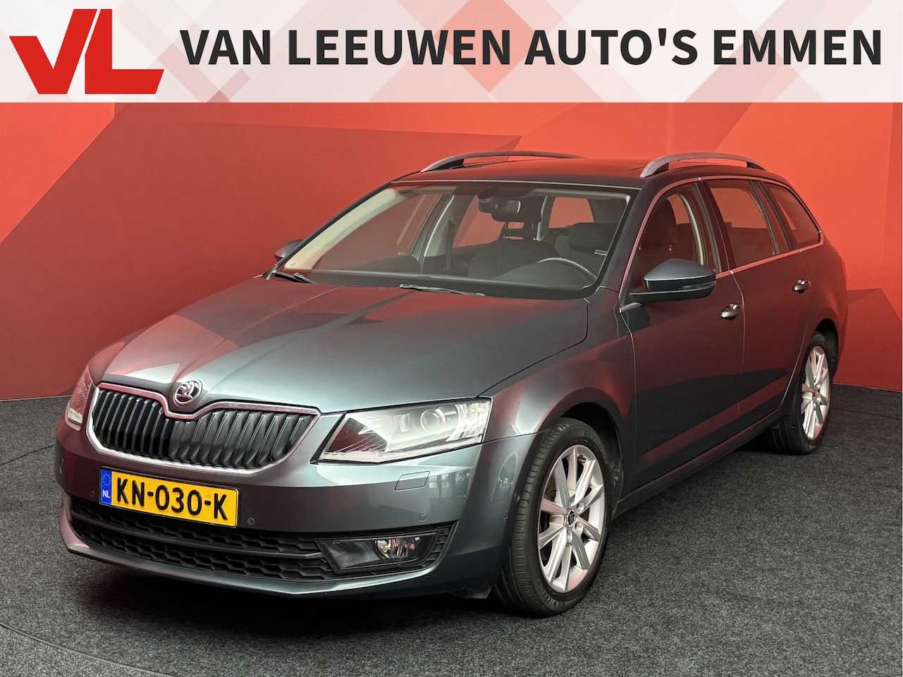 Skoda Octavia Combi - 2.0 TDI Greentech Style Business | Cruise control | Navigatie | Panoramadak - AutoWereld.nl